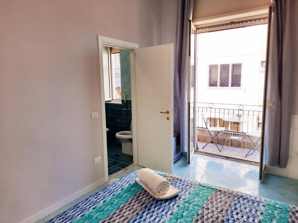 Deluxe Double Room Private Bathroom